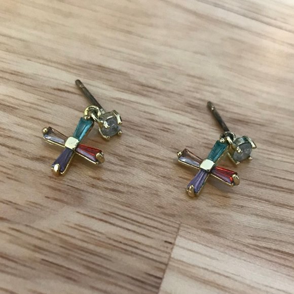 Local Eclectic Earrings - Picture 2 of 4